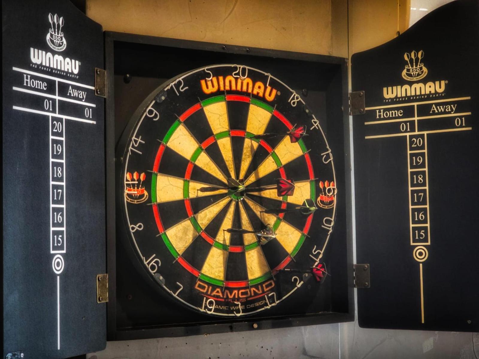 The Pub - Unique & Authentic Experience - Free Parking!, 5 Minutes From Airbus And The Mall Cribbs Бристол Екстериор снимка